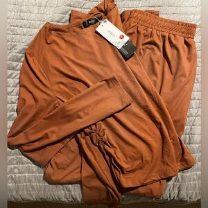 Women’s Rust Brown Set